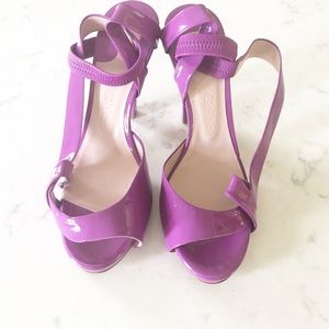 Chloe purple patent leather heels